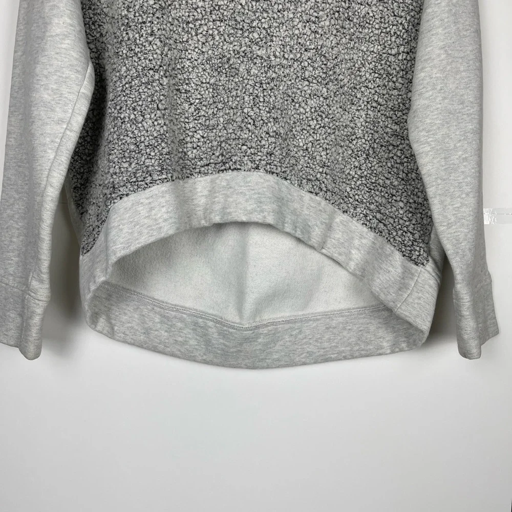 Athleta Pacific Pullover Wool Blend Sweatshirt Size Medium Gray Fuzzy Crew Neck - Picture 6 of 8